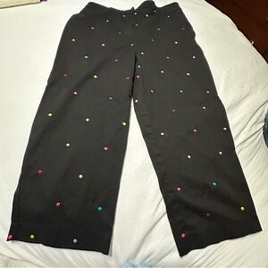 JM Collection Black Women’s Capri Pants with Colorful Dots